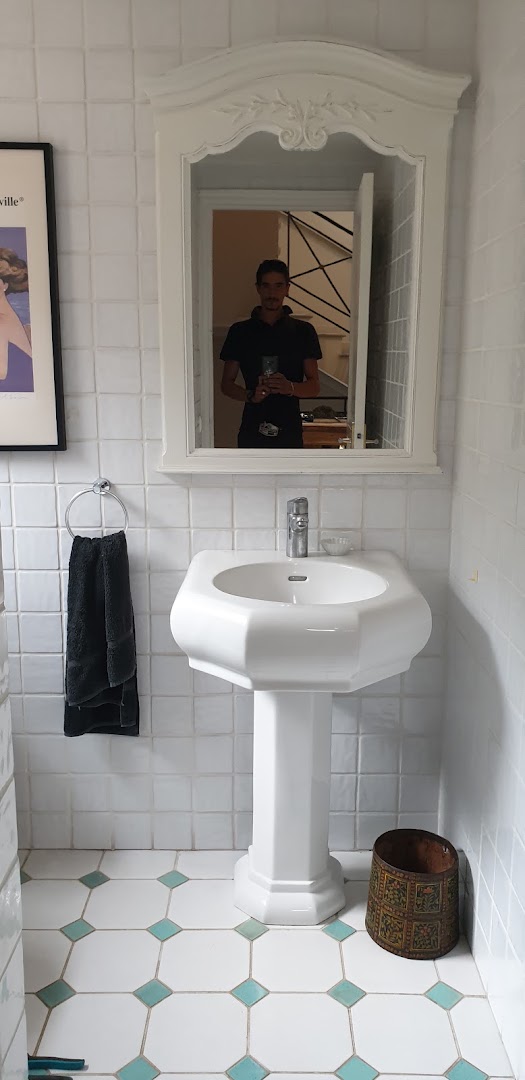 Frenchy Services — Photos 1
